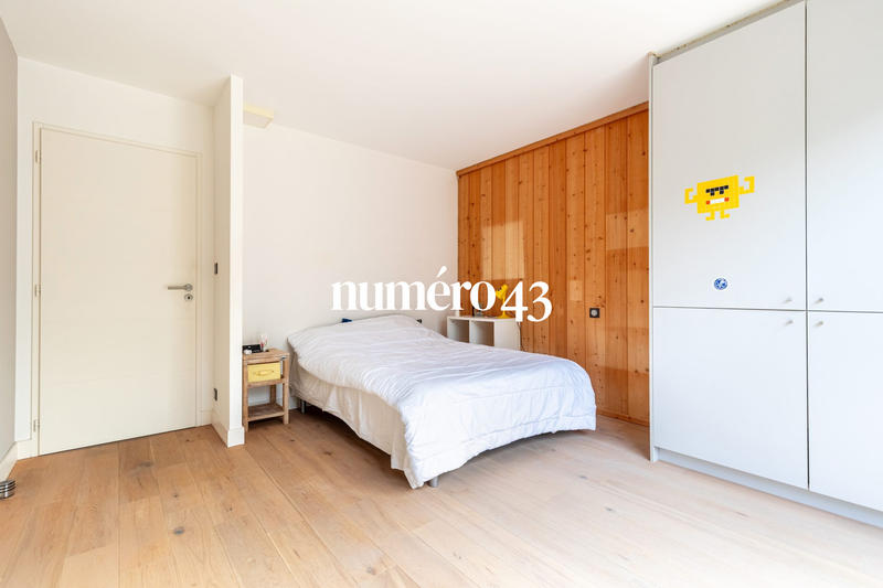 Maison contemporaine - 152 m² - 6 pièces