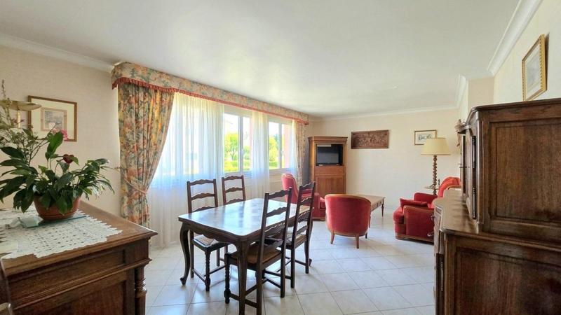 Maison - 64 m² - 4 pièces