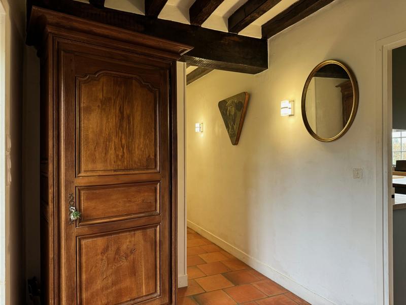 Maison - 210 m² - 8 pièces