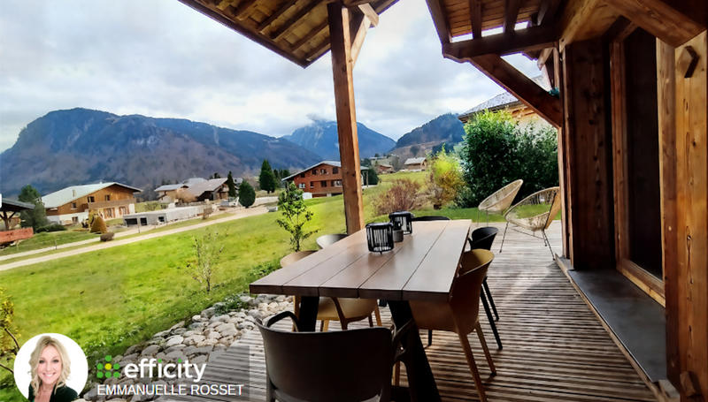 Maison - 219 m² - 6 pièces