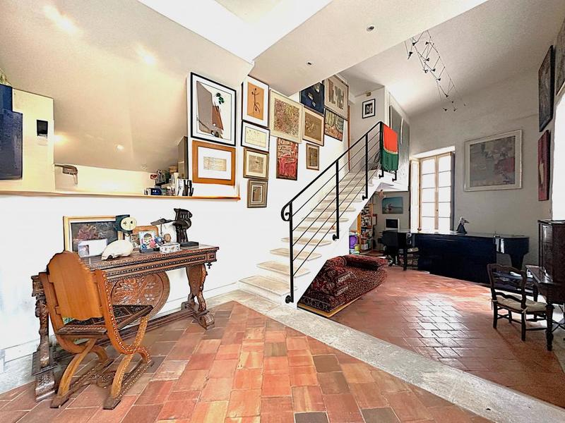 Appartement - 150 m² - 4 pièces