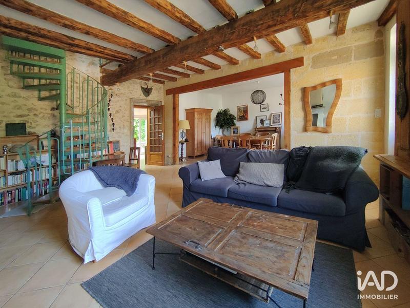 Maison - 162 m² - 6 pièces