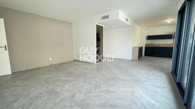 Appartement - 92 m² - 3 pièces