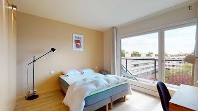 Chambre - 22 m² - 6 pièces