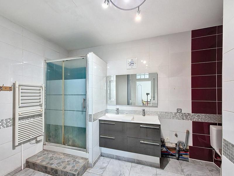 Appartement - 104 m² - 3 pièces