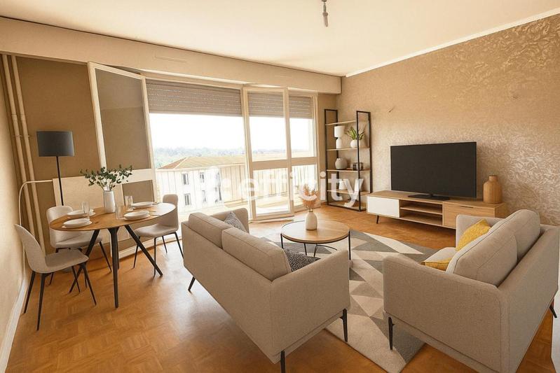 Appartement - 80 m² - 4 pièces