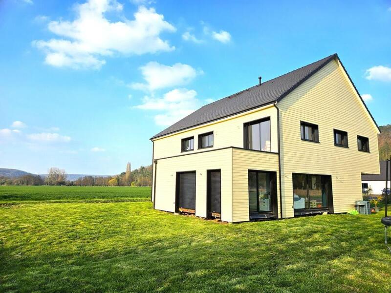 Maison - 291 m² - 12 pièces