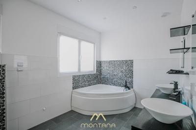 Maison - 181 m² - 5 pièces