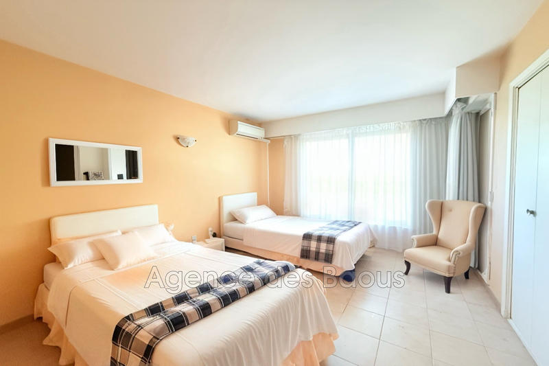 Maison - 161 m² - 5 pièces