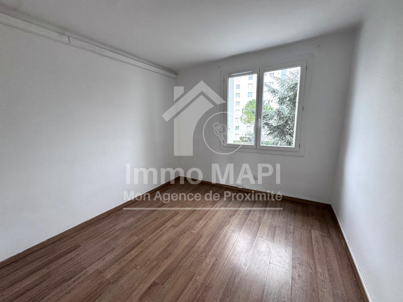 Appartement - 72 m² - 4 pièces