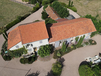 Propriété - 360 m² - 11 pièces