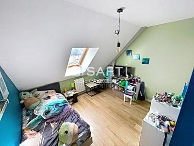 Maison - 100 m² - 7 pièces