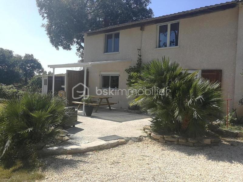 Mas - 259 m² - 12 pièces