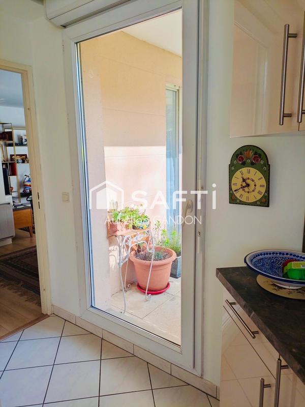 Appartement - 61 m² - 3 pièces