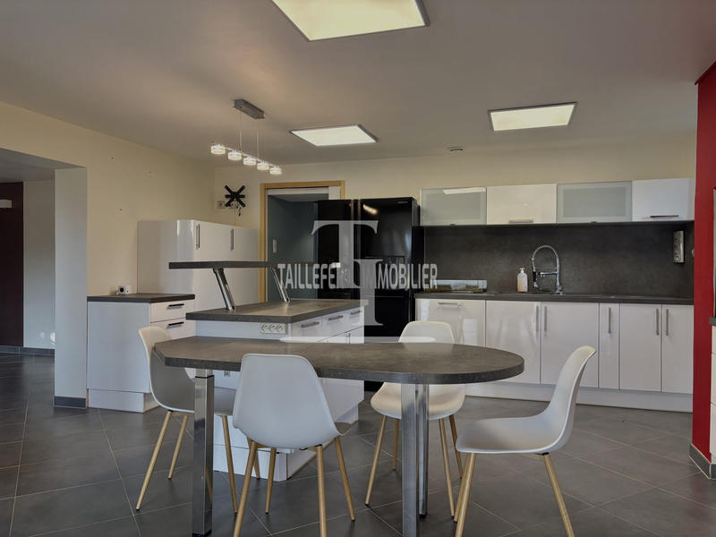 Maison - 117 m² - 6 pièces