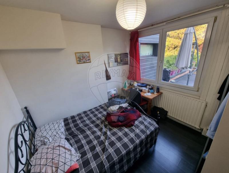 Immeuble - 130 m² - 7 pièces