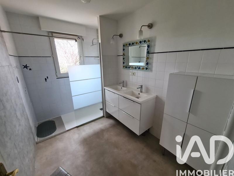 Maison - 102 m² - 4 pièces