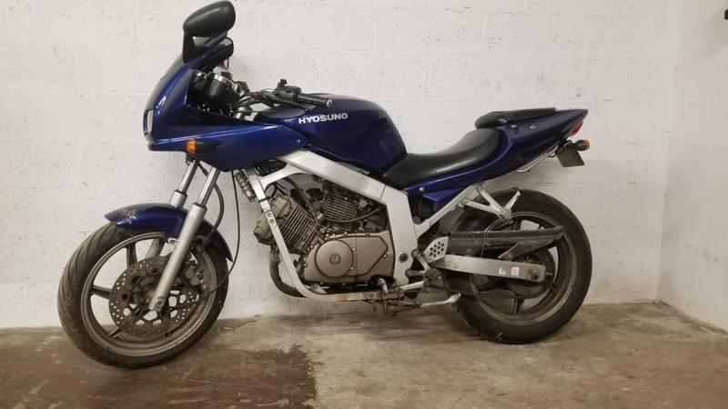 Hyosung Comet 125 hyosung bleu 0125 611
