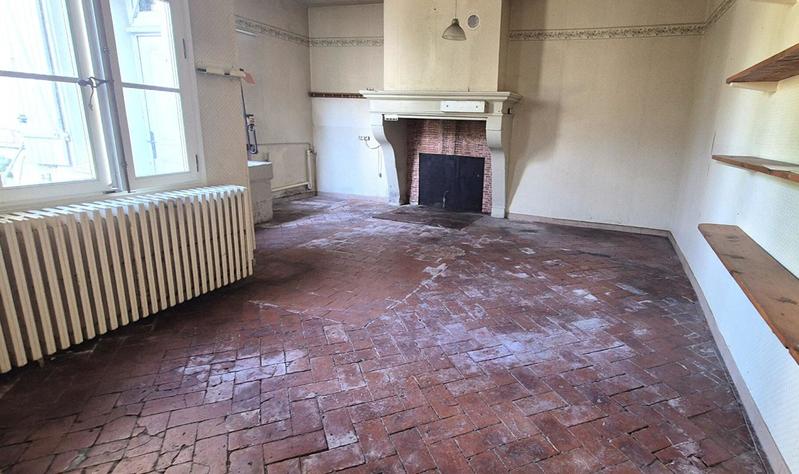 Maison - 396 m² - 16 pièces