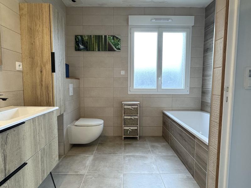 Maison - 224 m² - 10 pièces