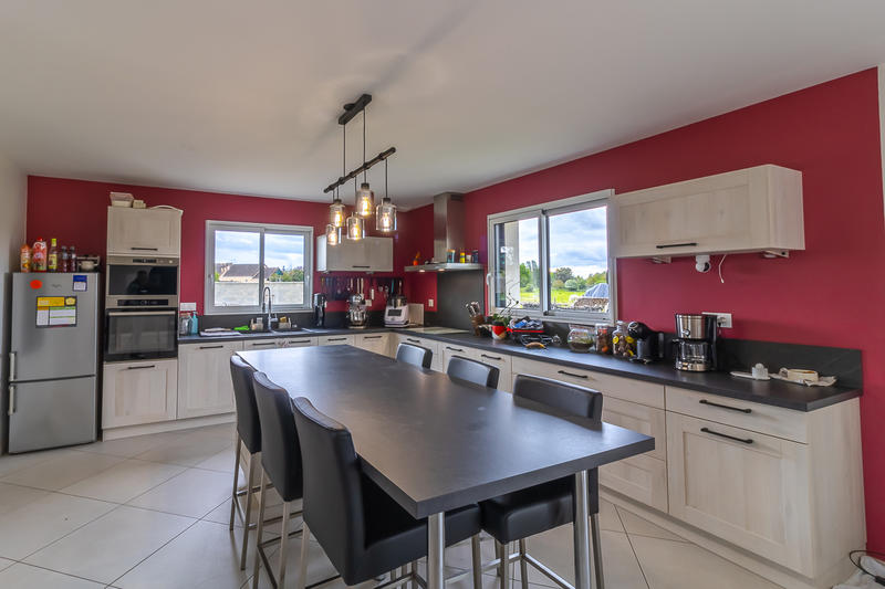 Maison - 136 m² - 5 pièces