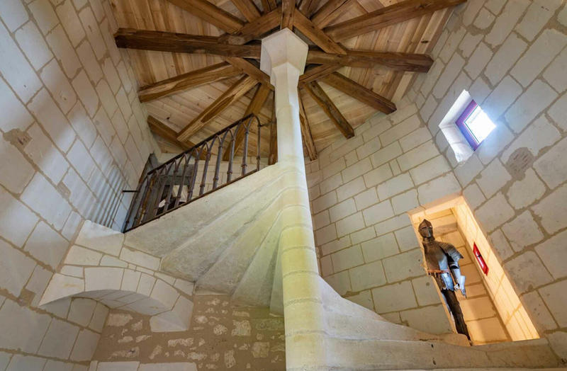 Château - 667 m² - 10 pièces