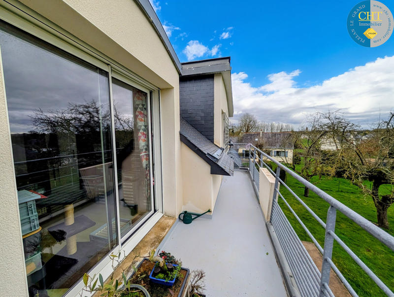 Maison - 156 m² - 7 pièces