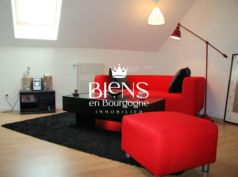 Maison ancienne - 181 m² - 7 pièces