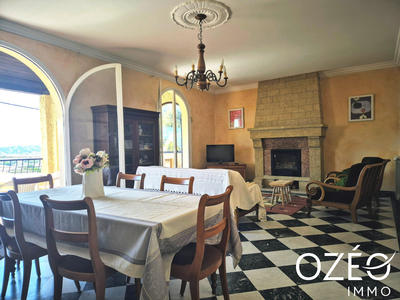 Maison - 103 m² - 4 pièces