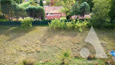 Terrain - 1 213 m²