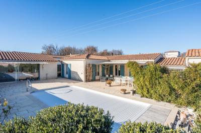 Maison - 104 m² - 4 pièces