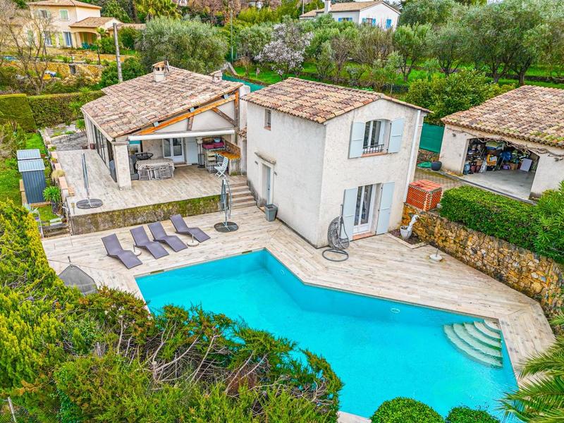 Maison - 120 m² - 4 pièces