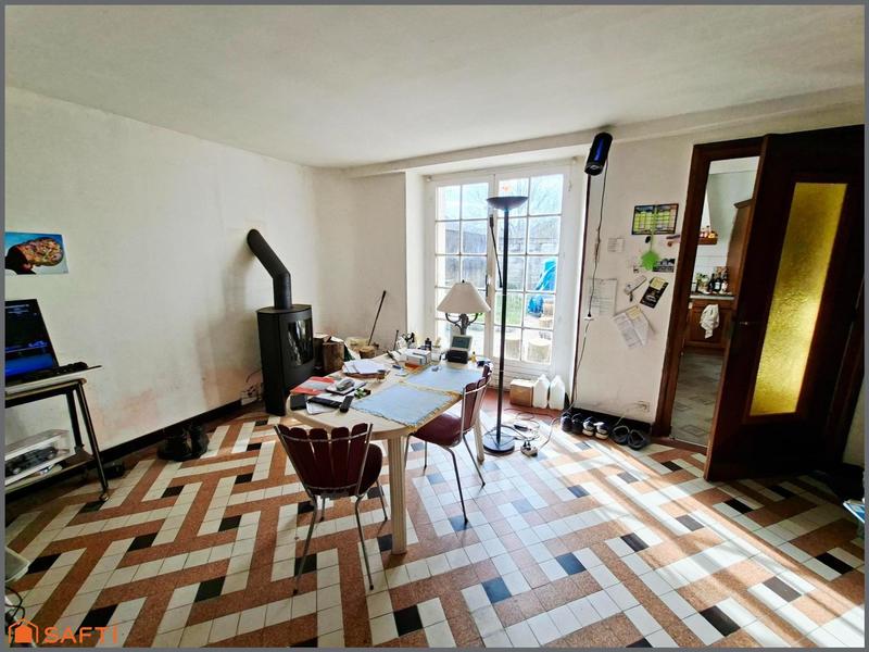 Maison - 93 m² - 4 pièces