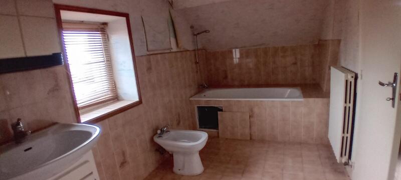 Maison ancienne - 151 m² - 6 pièces