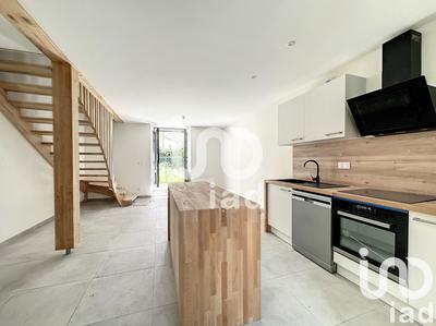 Duplex - 64 m² - 3 pièces