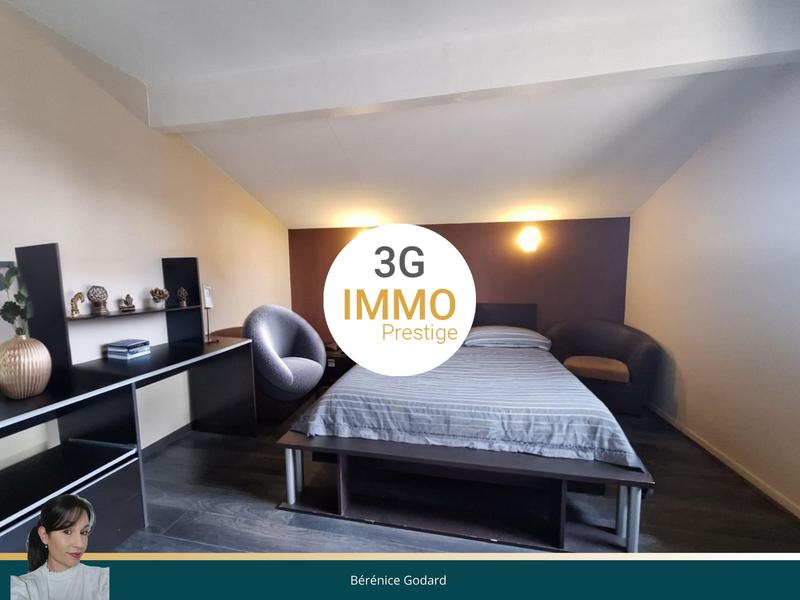 Maison - 202 m² - 5 pièces