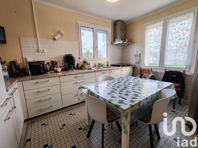 Maison - 172 m² - 7 pièces