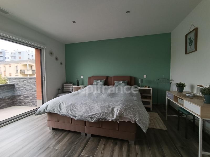 Villa - 376 m² - 11 pièces