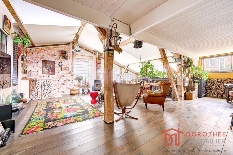 Loft - 130 m² - 4 pièces