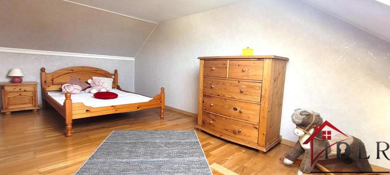 Demeure - 124 m² - 5 pièces