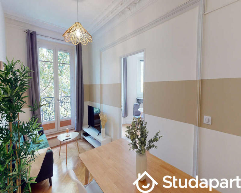 Chambre - 110 m² - 1 pièce