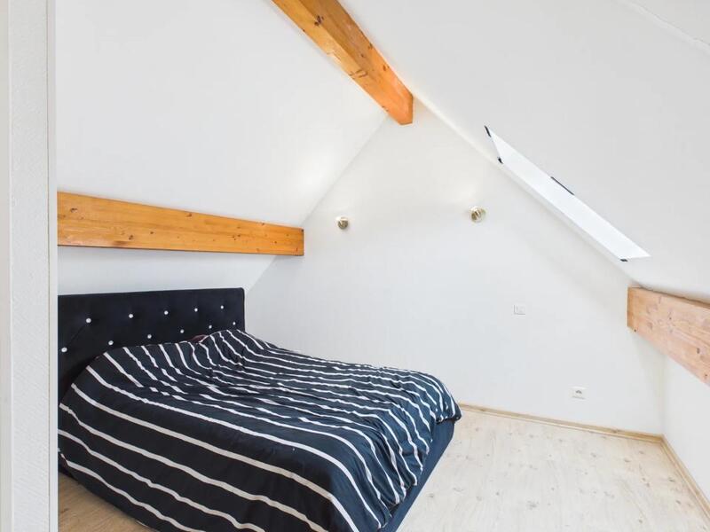 Appartement - 168 m² - 8 pièces