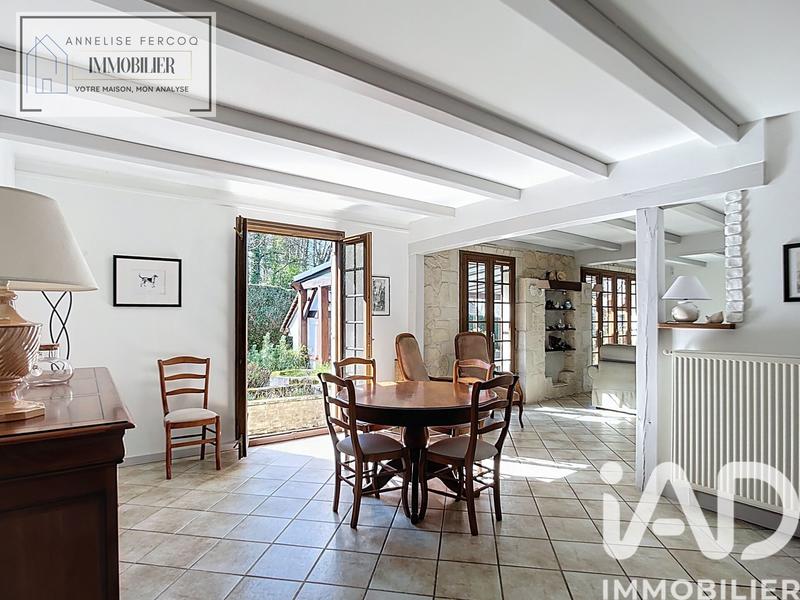 Maison - 167 m² - 8 pièces