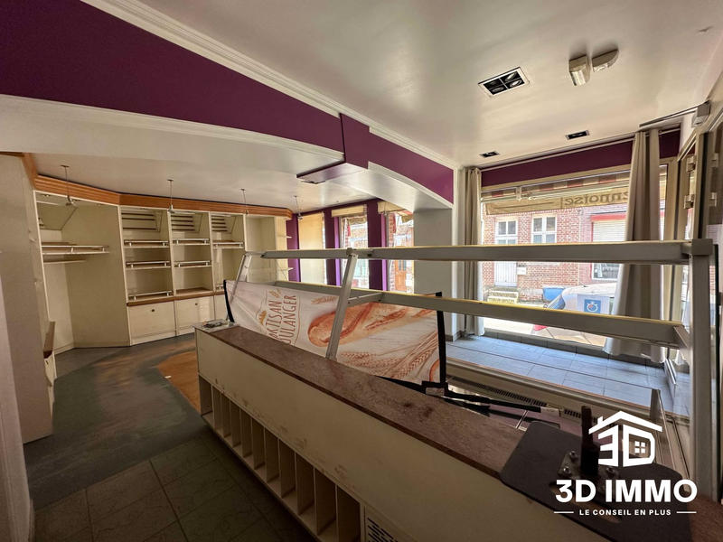 Local commercial - 124 m² - 4 pièces