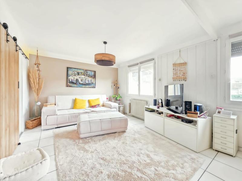 Maison - 87 m² - 4 pièces