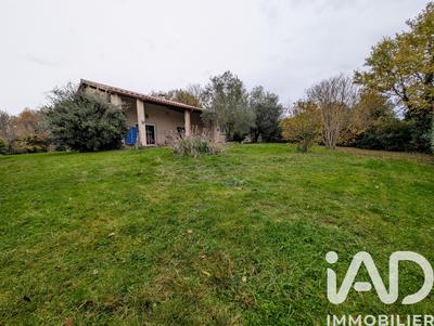 Maison - 186 m² - 6 pièces