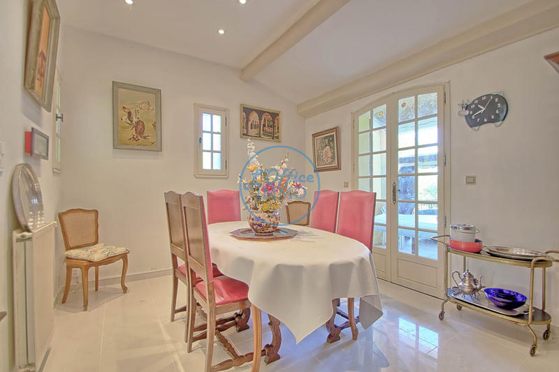 Villa - 140 m² - 6 pièces