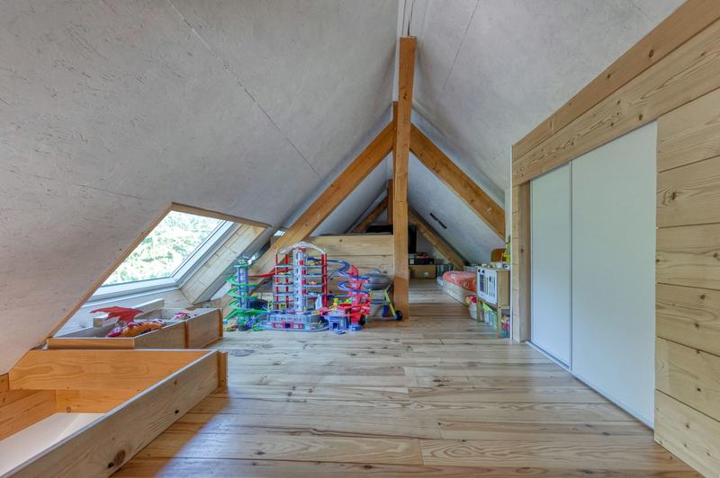 Maison - 166 m² - 8 pièces