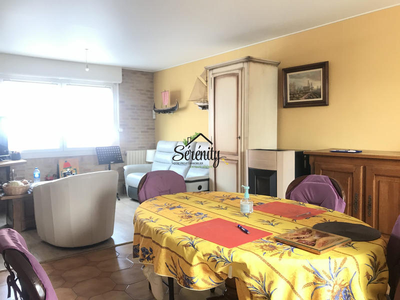 Maison - 90 m² - 6 pièces