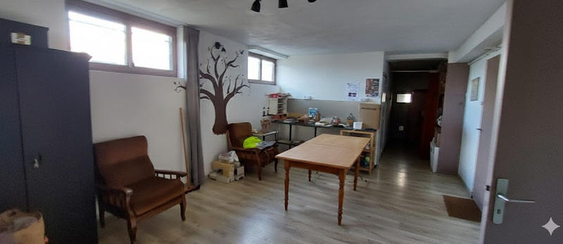 Maison - 120 m² - 7 pièces